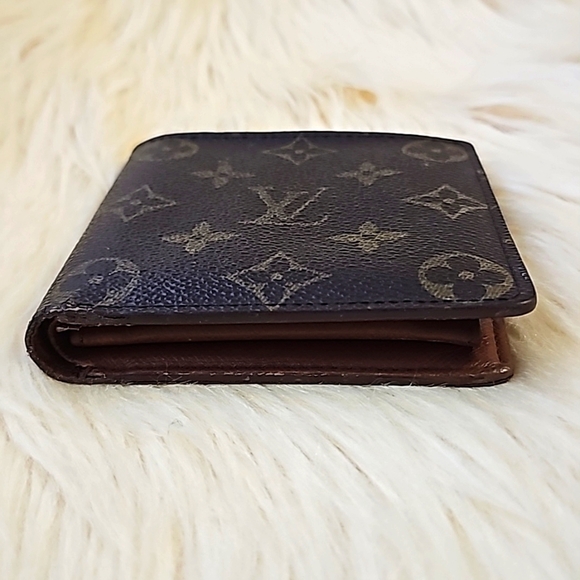 ❣️Louis Vuitton Men's Marco Wallet❣️ - Picture 9 of 17